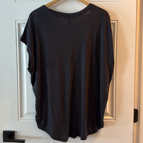 Athleta Black Women's Top - Picture 3 of 3